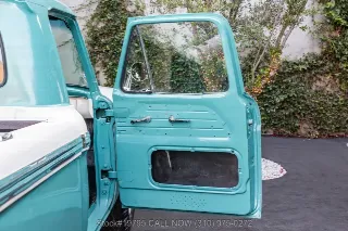 Foto 21 di 24: 1966 Ford F250