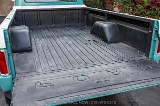 Foto 22 di 24: 1966 Ford F250