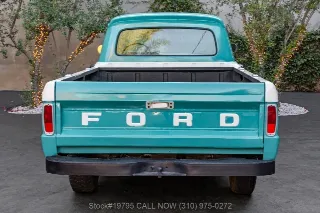 Foto 6 di 24: 1966 Ford F250