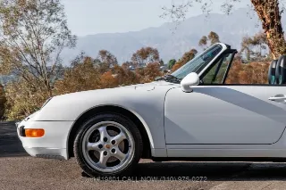 Foto 21 di 24: 1998 Porsche 993