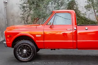 Foto 12 di 24: 1972 GMC K2500