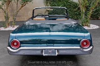 Foto 7 di 24: 1962 Ford Galaxie