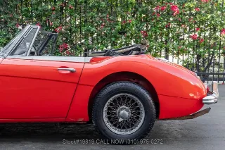 Foto 19 di 24: 1965 Austin Healey 3000
