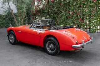 Foto 7 di 24: 1965 Austin Healey 3000
