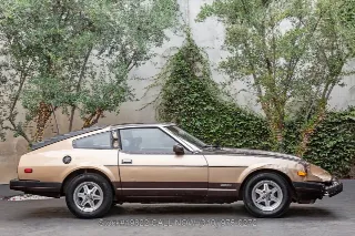 Foto 4 di 24: 1983 Datsun 280ZX