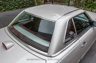 Foto 18 di 24: 1986 Mercedes Benz 560SL