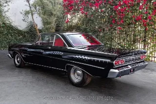 Foto 7 di 24: 1964 Mercury Comet Cyclone