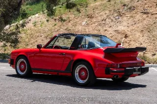 Foto 10 di 24: 1981 Porsche 911SC