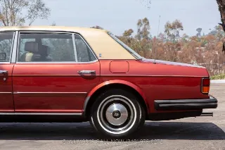 Foto 14 di 24: 1985 Rolls Royce Silver Spur