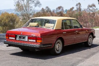 Foto 6 di 24: 1985 Rolls Royce Silver Spur