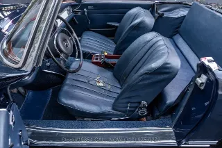 Foto 16 di 24: 1968 Mercedes Benz 280SL