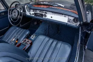Foto 23 di 24: 1968 Mercedes Benz 280SL