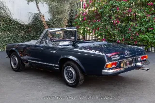 Foto 8 di 24: 1968 Mercedes Benz 280SL