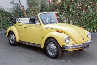 Foto 3 di 24: 1975 Volkswagen Super Beetle