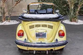 Foto 6 di 24: 1975 Volkswagen Super Beetle