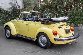 Foto 7 di 24: 1975 Volkswagen Super Beetle