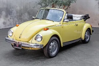Foto 8 di 24: 1975 Volkswagen Super Beetle