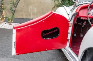 Foto 14 di 24: 1959 Triumph TR3