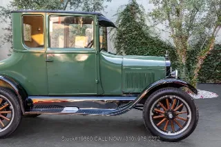 Foto 10 di 24: 1927 Ford Model T Coupe