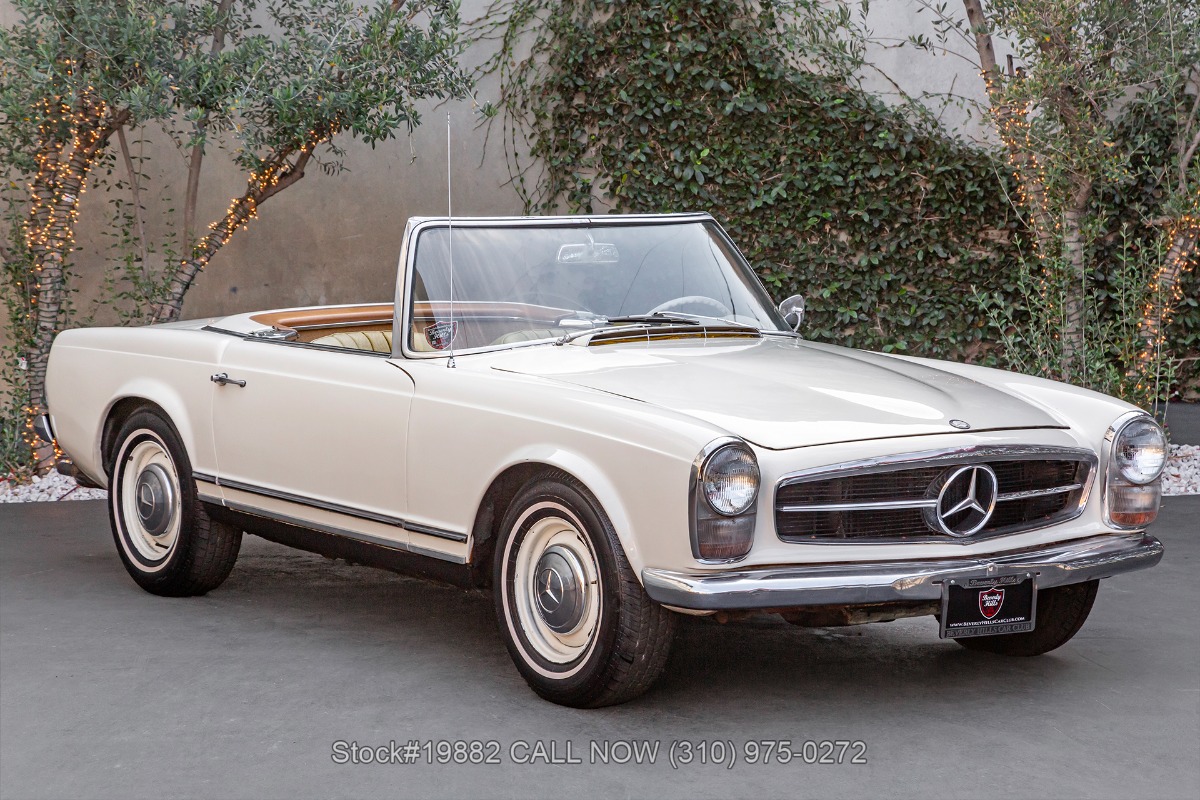 1966 Mercedes Benz 230SL