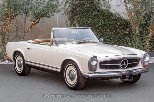 1966 Mercedes Benz 230SL