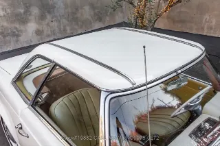 Foto 20 di 24: 1966 Mercedes Benz 230SL