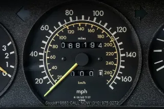 Foto 18 di 24: 1988 Mercedes Benz 560SEL