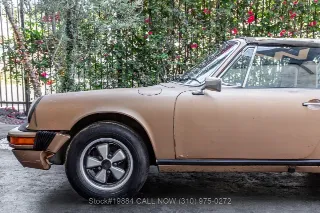 Foto 12 di 24: 1974 Porsche 911 Targa
