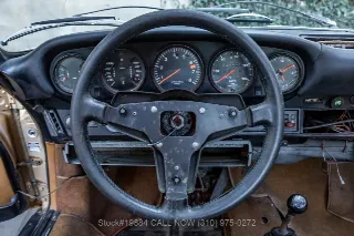 Foto 18 di 24: 1974 Porsche 911 Targa
