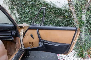 Foto 22 di 24: 1974 Porsche 911 Targa