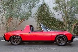 Foto 4 di 24: 1972 Porsche 914 2.0