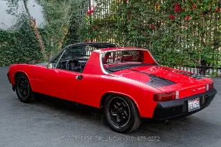 Foto 7 di 24: 1972 Porsche 914 2.0