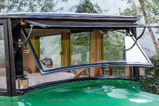 Foto 10 di 24: 1924 Studebaker Special 6 Wagon