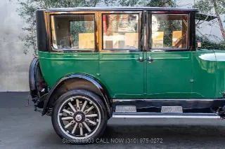 Foto 12 di 24: 1924 Studebaker Special 6 Wagon