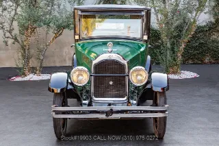 Foto 2 di 24: 1924 Studebaker Special 6 Wagon