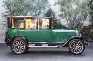 Foto 4 di 24: 1924 Studebaker Special 6 Wagon