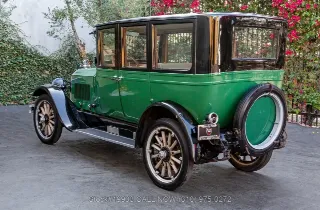 Foto 7 di 24: 1924 Studebaker Special 6 Wagon