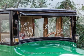 Foto 9 di 24: 1924 Studebaker Special 6 Wagon