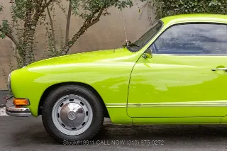 Foto 12 di 24: 1974 Volkswagen Karmann Ghia Coupe