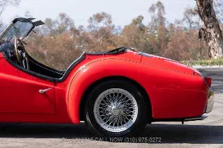 Foto 23 di 24: 1963 Triumph TR3B