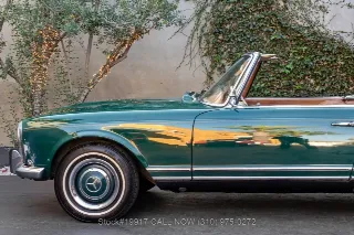Foto 24 di 24: 1966 Mercedes Benz 230SL