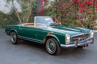 Foto 3 di 24: 1966 Mercedes Benz 230SL