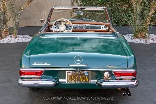 Foto 6 di 24: 1966 Mercedes Benz 230SL