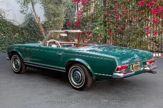 Foto 7 di 24: 1966 Mercedes Benz 230SL