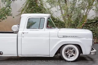 Foto 10 di 24: 1960 Ford F100 Custom Cab