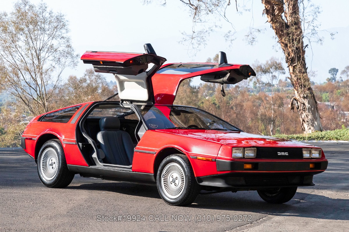 1981 DeLorean DMC 12