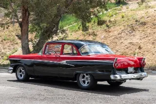Foto 9 di 24: 1956 Ford Customline