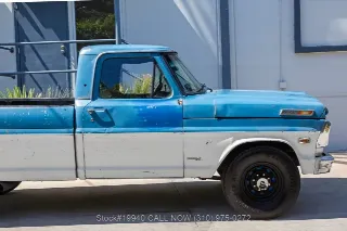 Foto 10 di 24: 1968 Ford F 250 Custom Cab