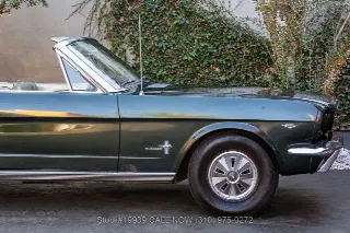 Foto 16 di 24: 1966 Ford Mustang A Code Convertible 3 Speed