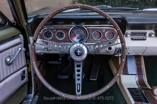 Foto 24 di 24: 1966 Ford Mustang A Code Convertible 3 Speed